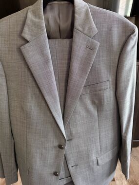 Lauren Ralph Lauren Men's Light Gray Suit (40r | 34x31)